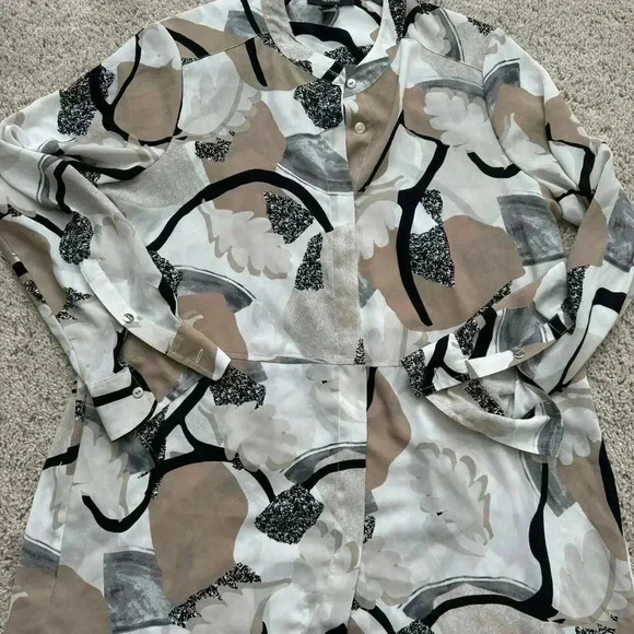 Alfani Button Down Blouse Sheer Womens Black White Tan Floral Print Sz 10 - Picture 3 of 6